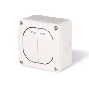 Włącznik podwójny 2 klaw. 10AX M95 n/t - SCAME 