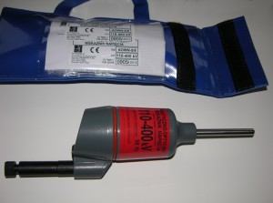 Akustyczno-optyczny wskaźnik napięcia AOWN-5/8 ELEKTROWYPOSAŻENIE 110kV-400kV